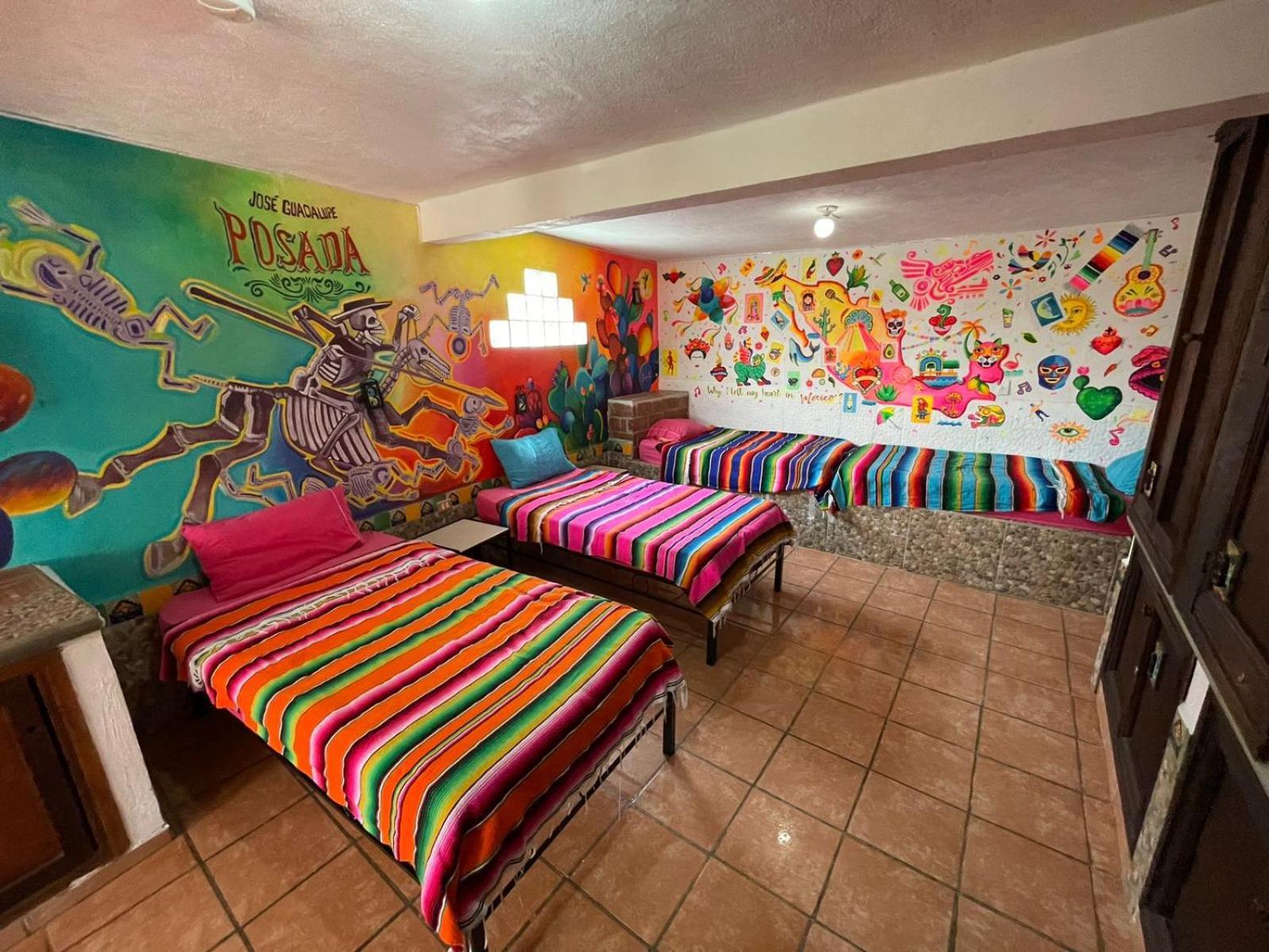 Hostal Casa De Dante Γκουαναχουάτο Εξωτερικό φωτογραφία