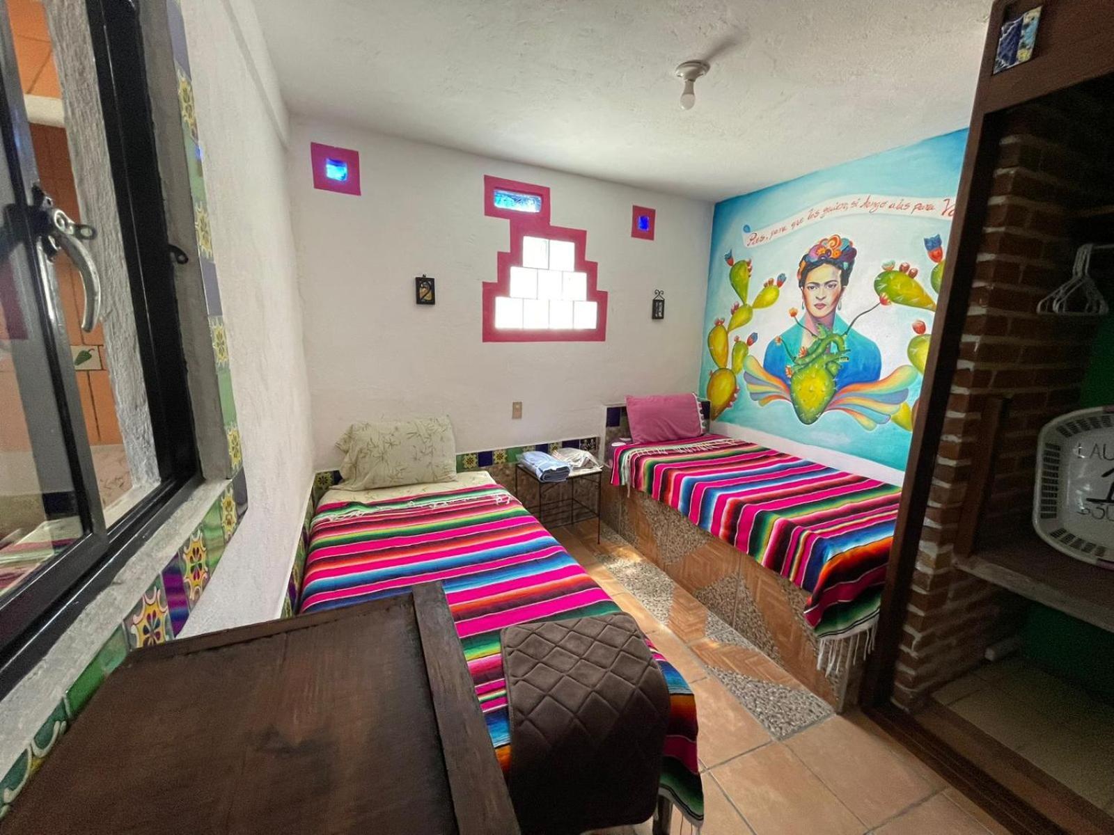 Hostal Casa De Dante Γκουαναχουάτο Εξωτερικό φωτογραφία