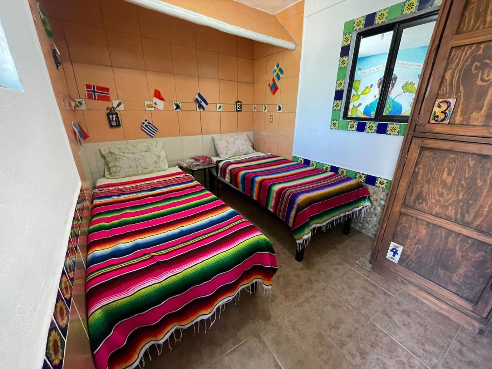 Hostal Casa De Dante Γκουαναχουάτο Εξωτερικό φωτογραφία