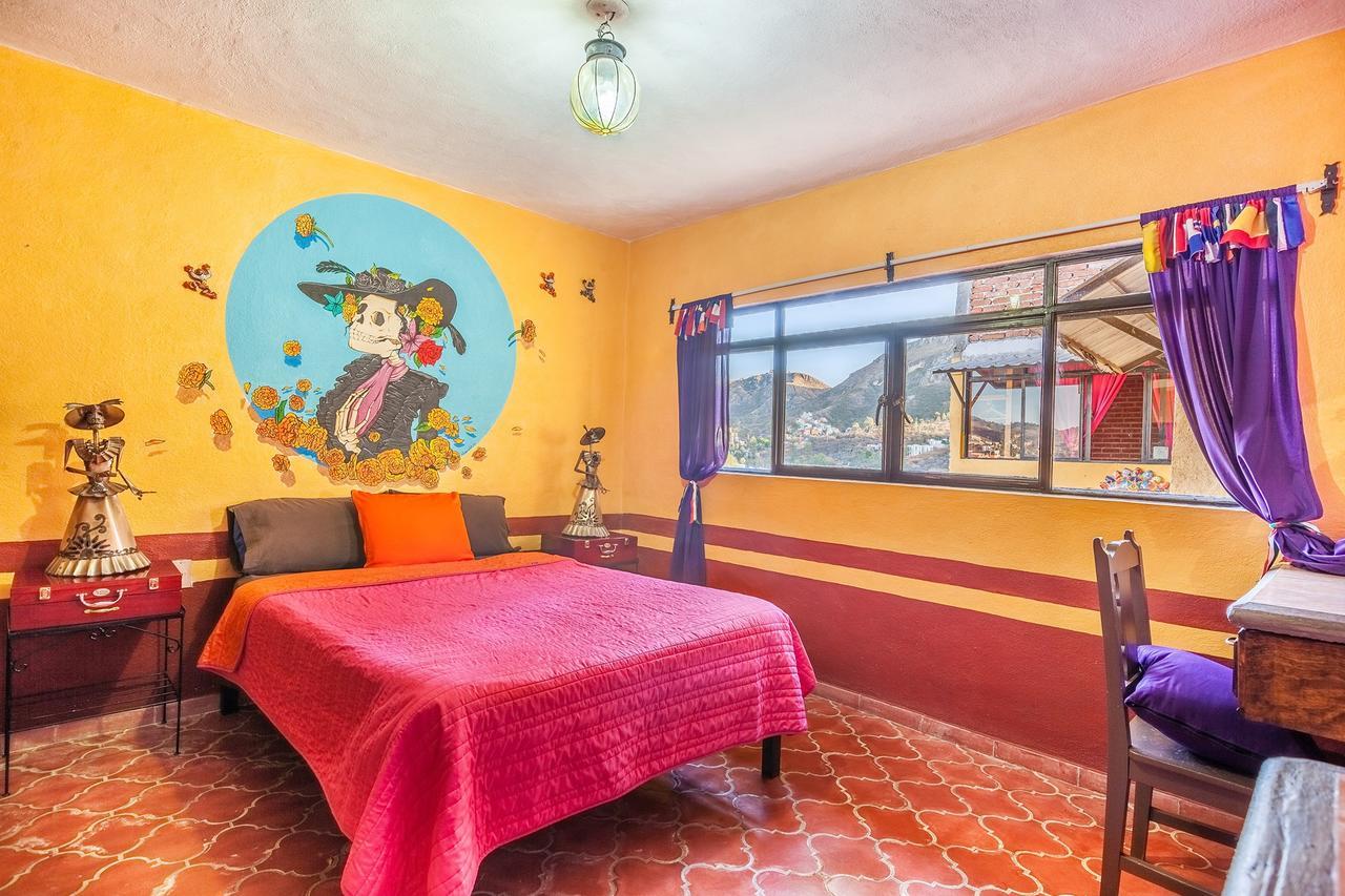 Hostal Casa De Dante Γκουαναχουάτο Εξωτερικό φωτογραφία