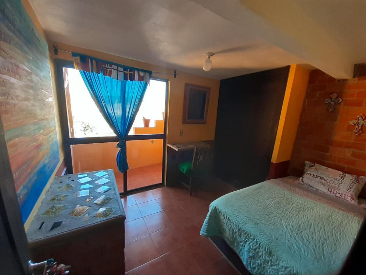 Hostal Casa De Dante Γκουαναχουάτο Εξωτερικό φωτογραφία
